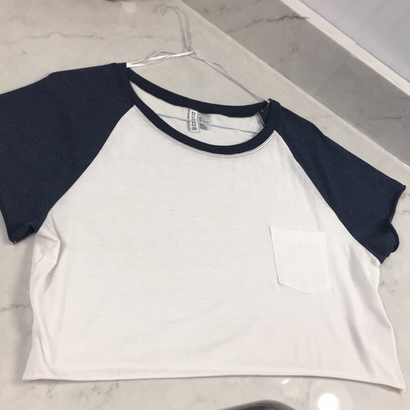 H&M Crop Top - Picture 3 of 5